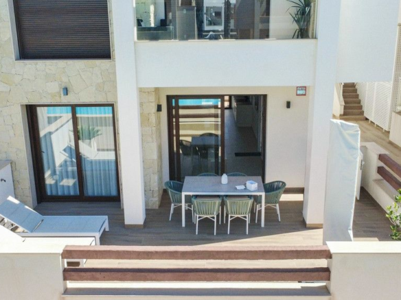 2-bedroom Apartment In Torrevieja, Spain (71 M²)