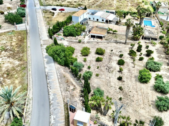 6-bedroom Villa In Los Montesinos, Spain (347 M²)