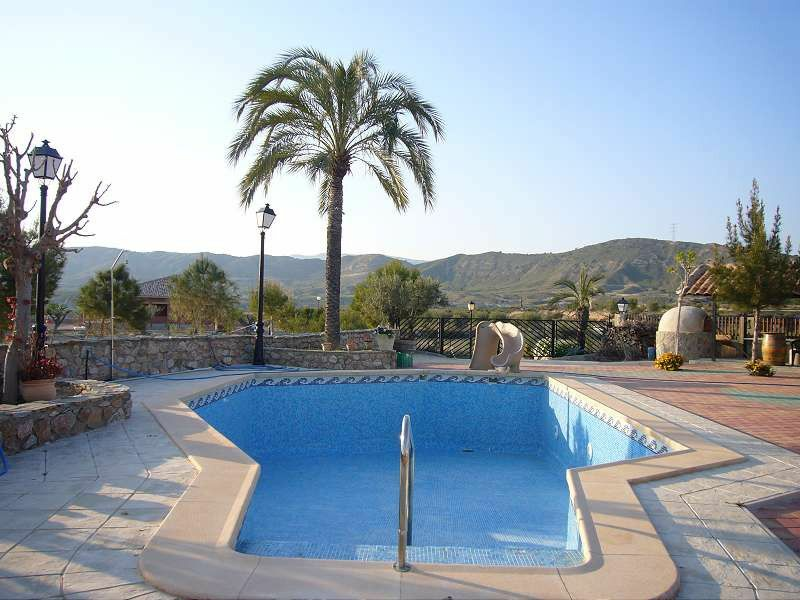 3-bedroom Villa In Abanilla, Spain (160 M²)