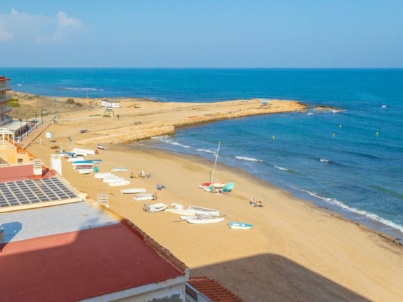3-bedroom Apartment In Torrevieja, Spain (80 M²)