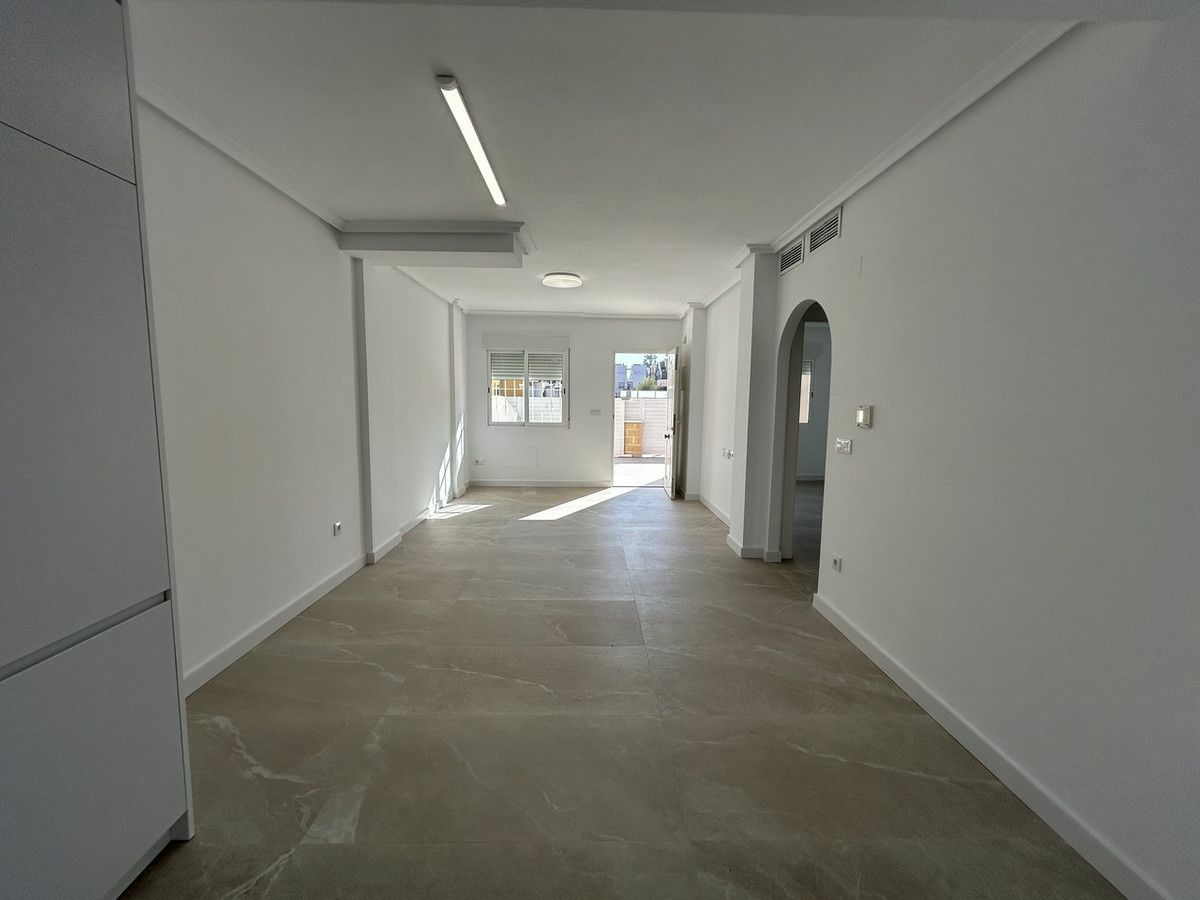Apartment In Pilar De La Horadada