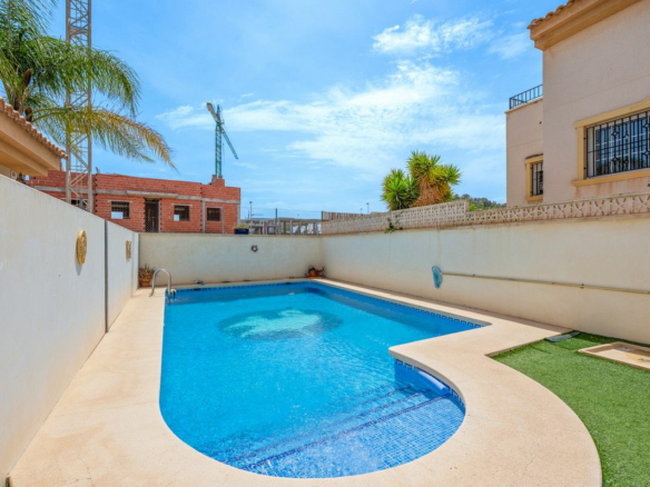 House In San Miguel De Salinas