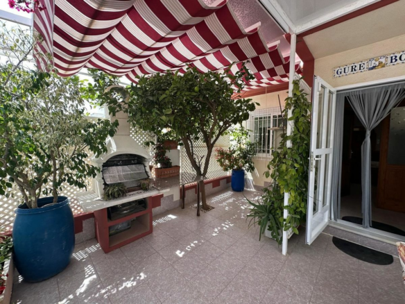 3-bedroom House In Los Alcázares, Spain (99 M²)
