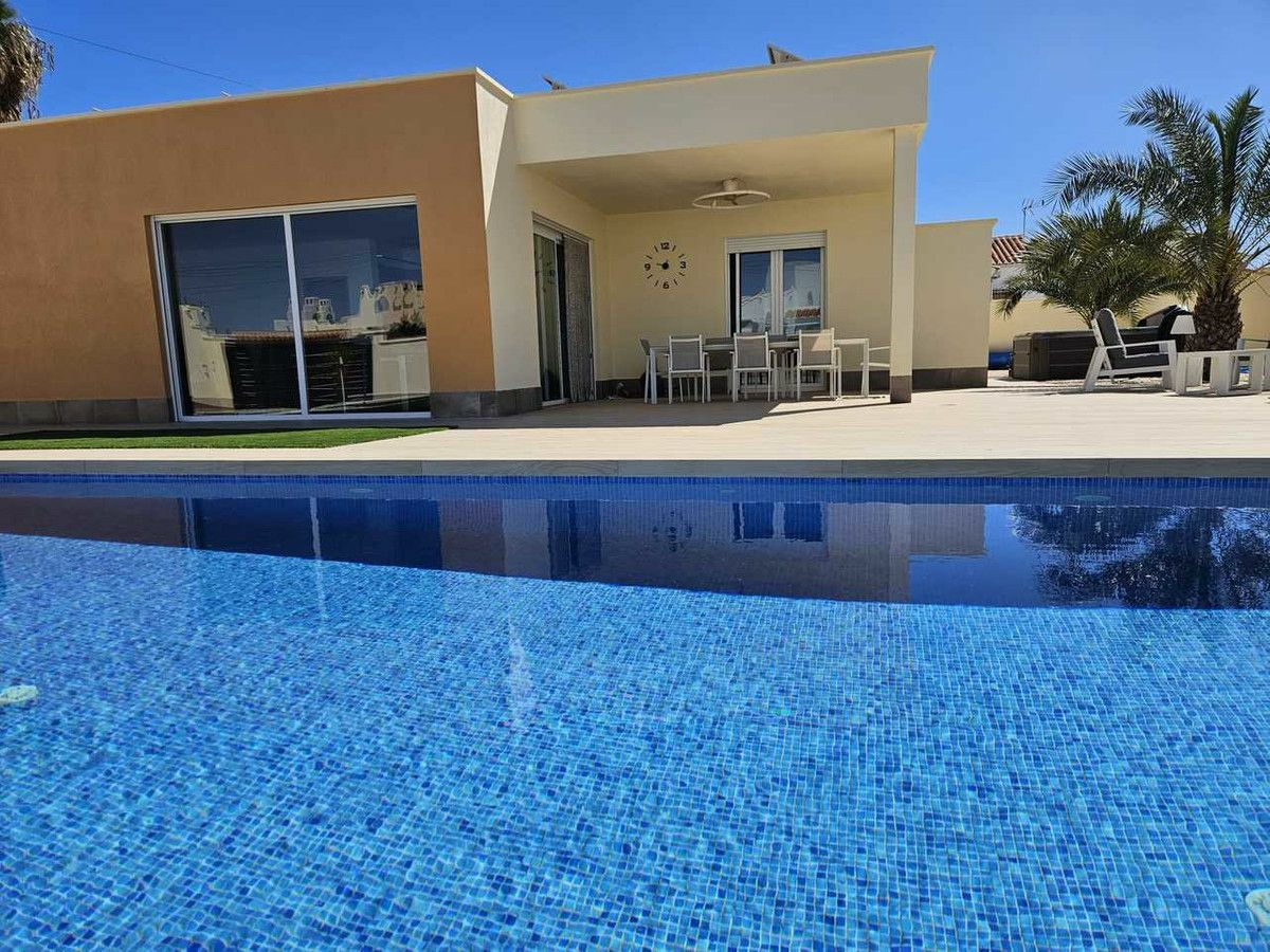 Villa In Torrevieja