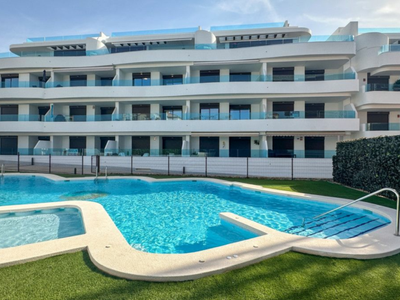 2-bedroom Apartment In Orihuela Costa, Spain (74 M²)