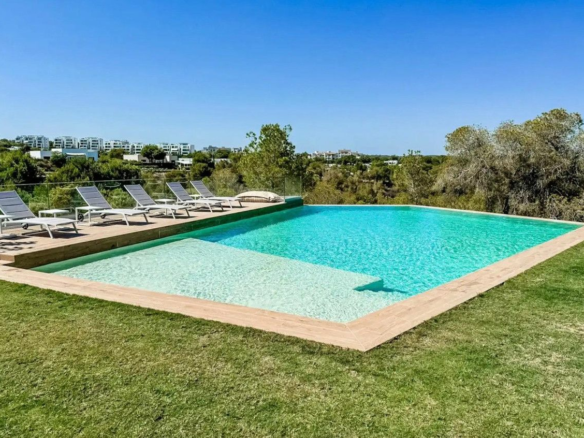 2-bedroom Apartment In San Miguel De Salinas, Spain (88 M²)