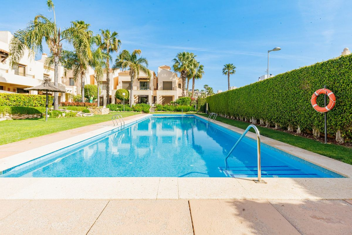 2-bedroom House In San Javier, Spain (77 M²)