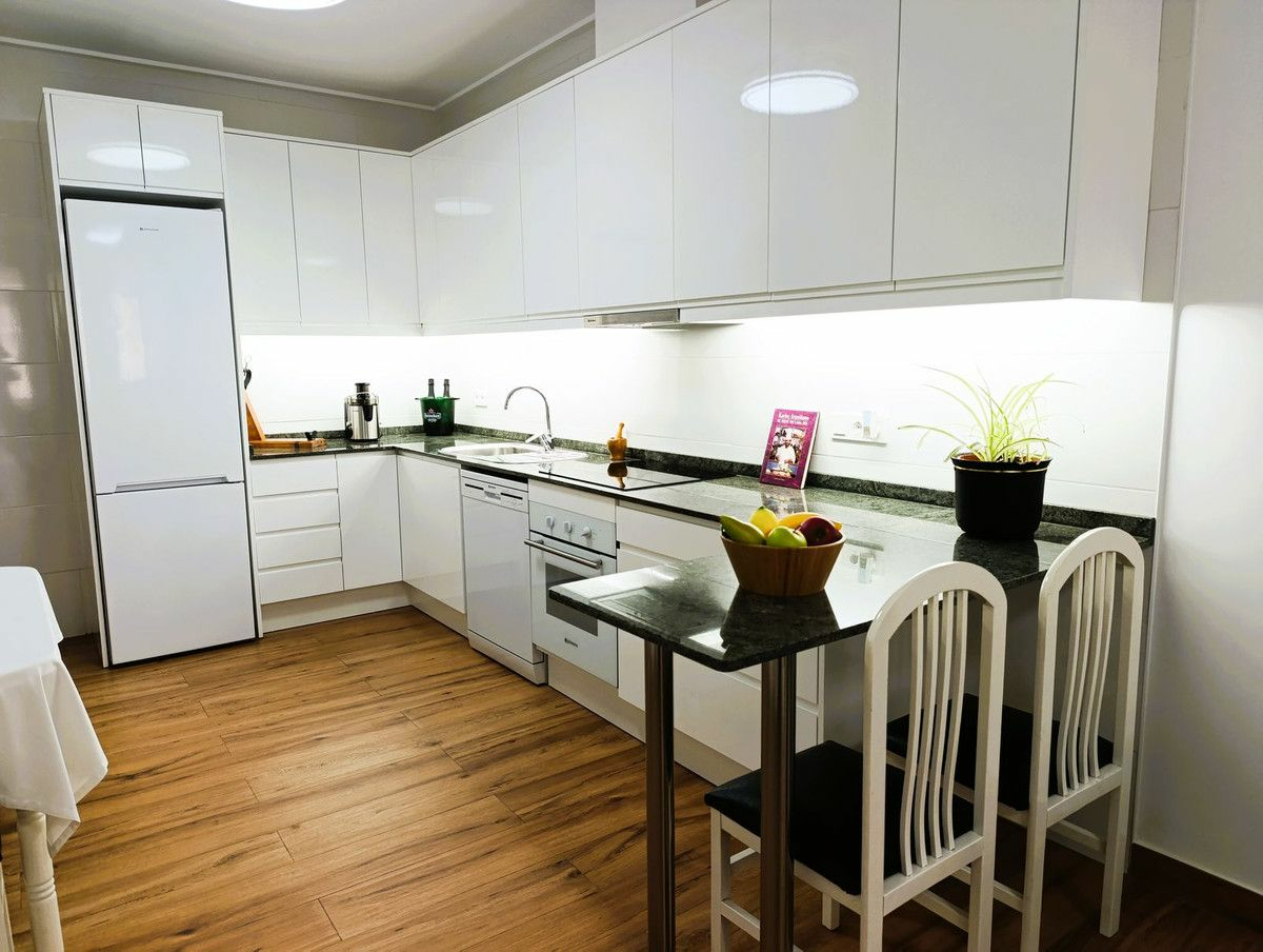 2-2-ebd64f 2-bedroom Apartment In Torrevieja, Spain (201 M²)