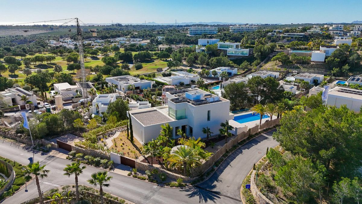 5-bedroom Villa In Orihuela, Spain (546 M²)