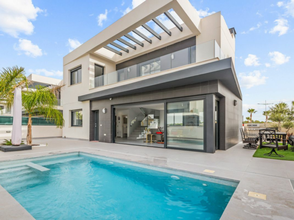 Villa In Algorfa