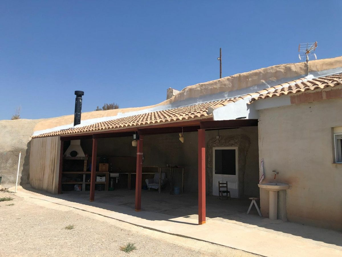 2-bedroom Cave House In Abanilla, Spain (100 M²)