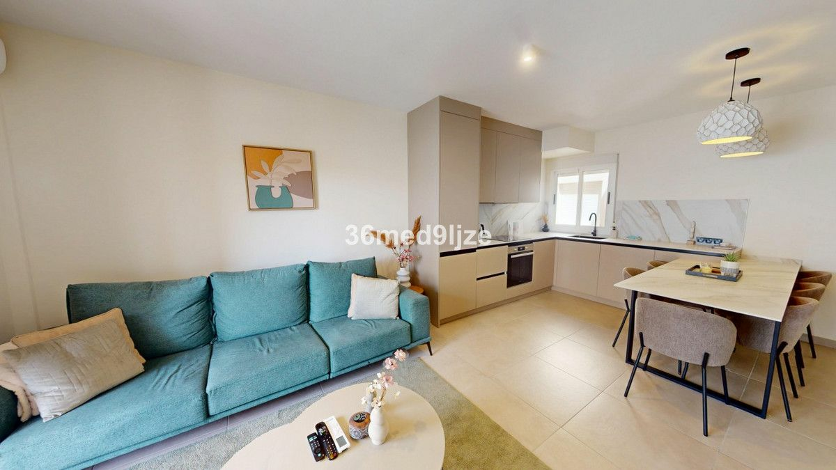 Apartment In Los Alcázares