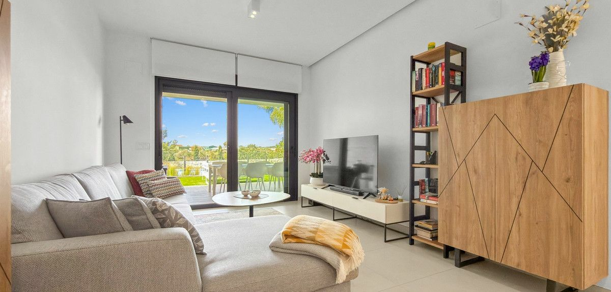 2-bedroom Apartment In Pilar De La Horadada, Spain (75 M²)
