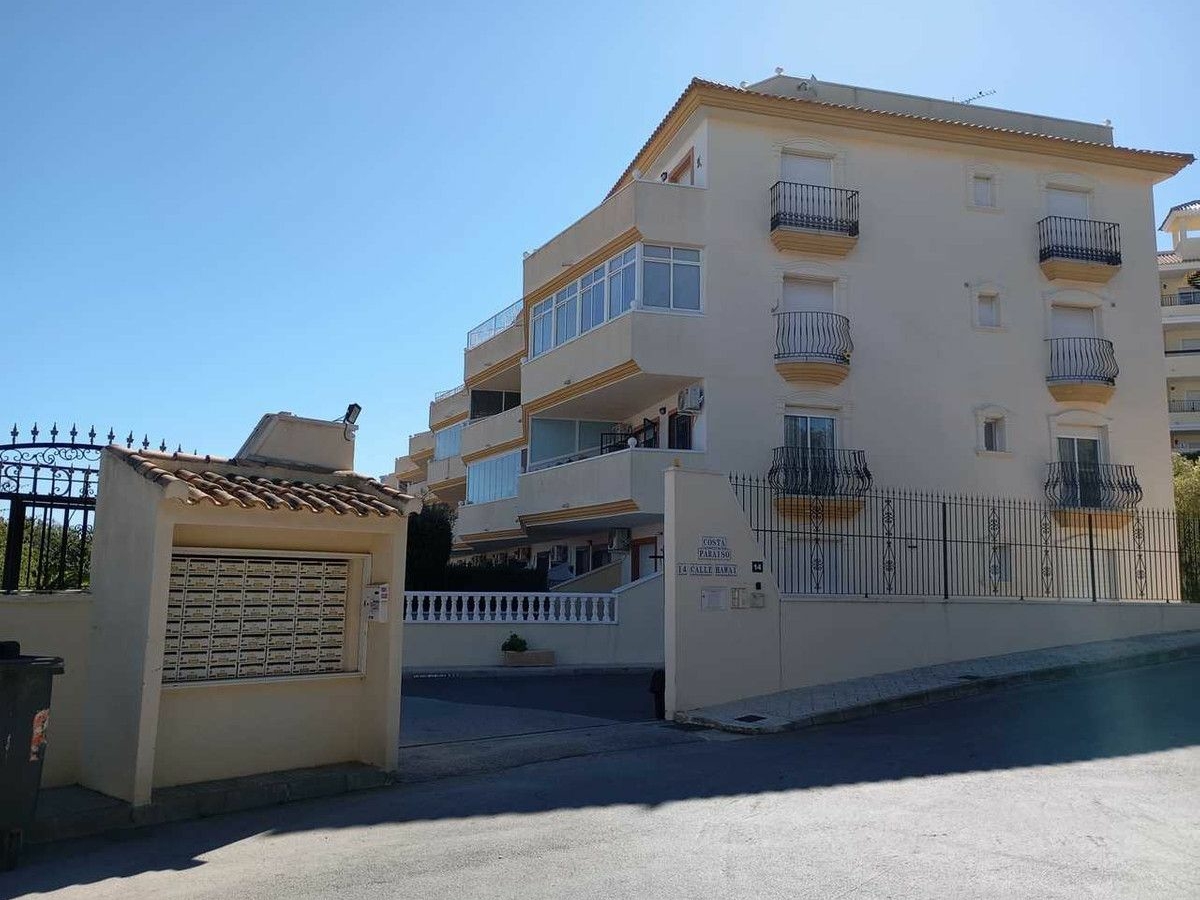 Apartment In Orihuela Costa