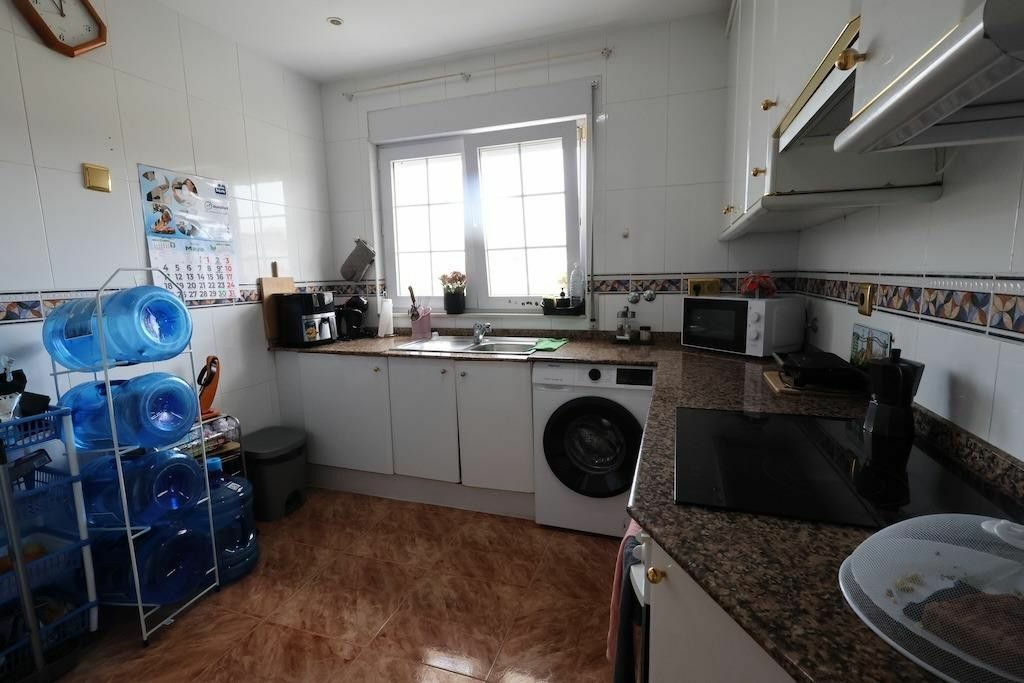 3-bedroom Apartment In Torrevieja, Spain (113 M²)