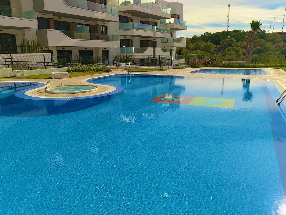 Apartment In Orihuela Costa