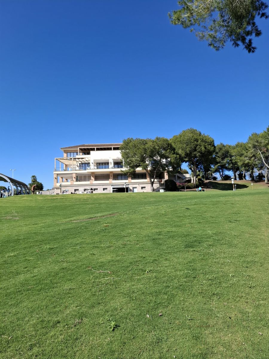 3-bedroom Apartment In Torrevieja, Spain (137 M²)