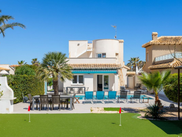 3-bedroom Villa In Orihuela Costa, Spain (94 M²)
