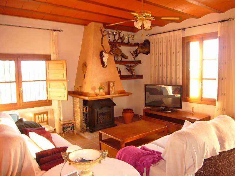 3-bedroom Villa In Abanilla, Spain (160 M²)