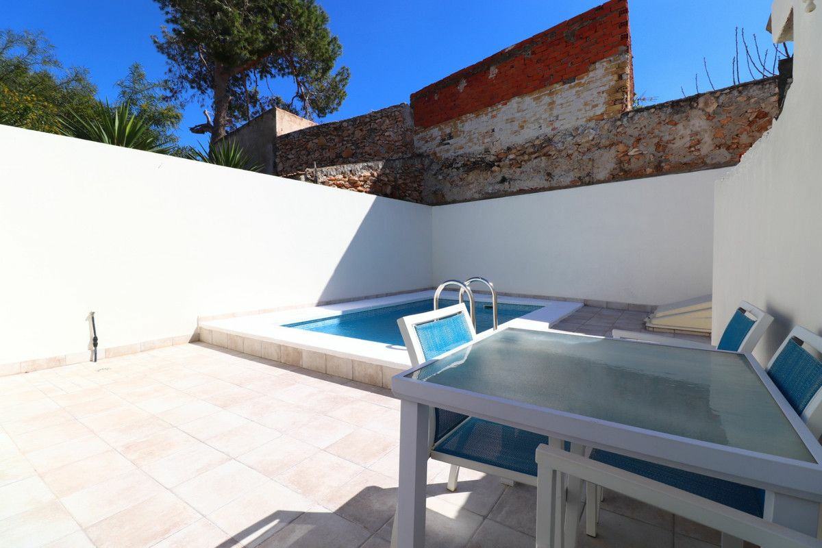 2-bedroom Villa In Benijofar, Spain (66 M²)
