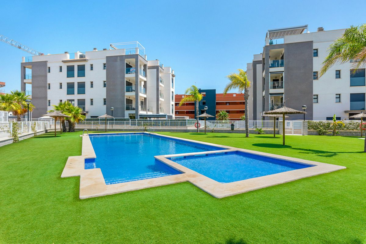 Apartment In Orihuela Costa