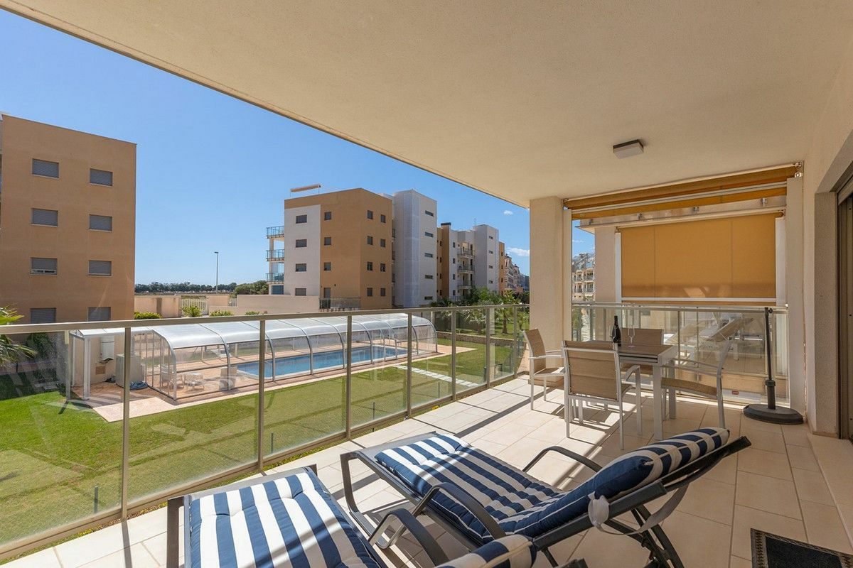 2-bedroom Apartment In Orihuela Costa, Spain (81 M²)