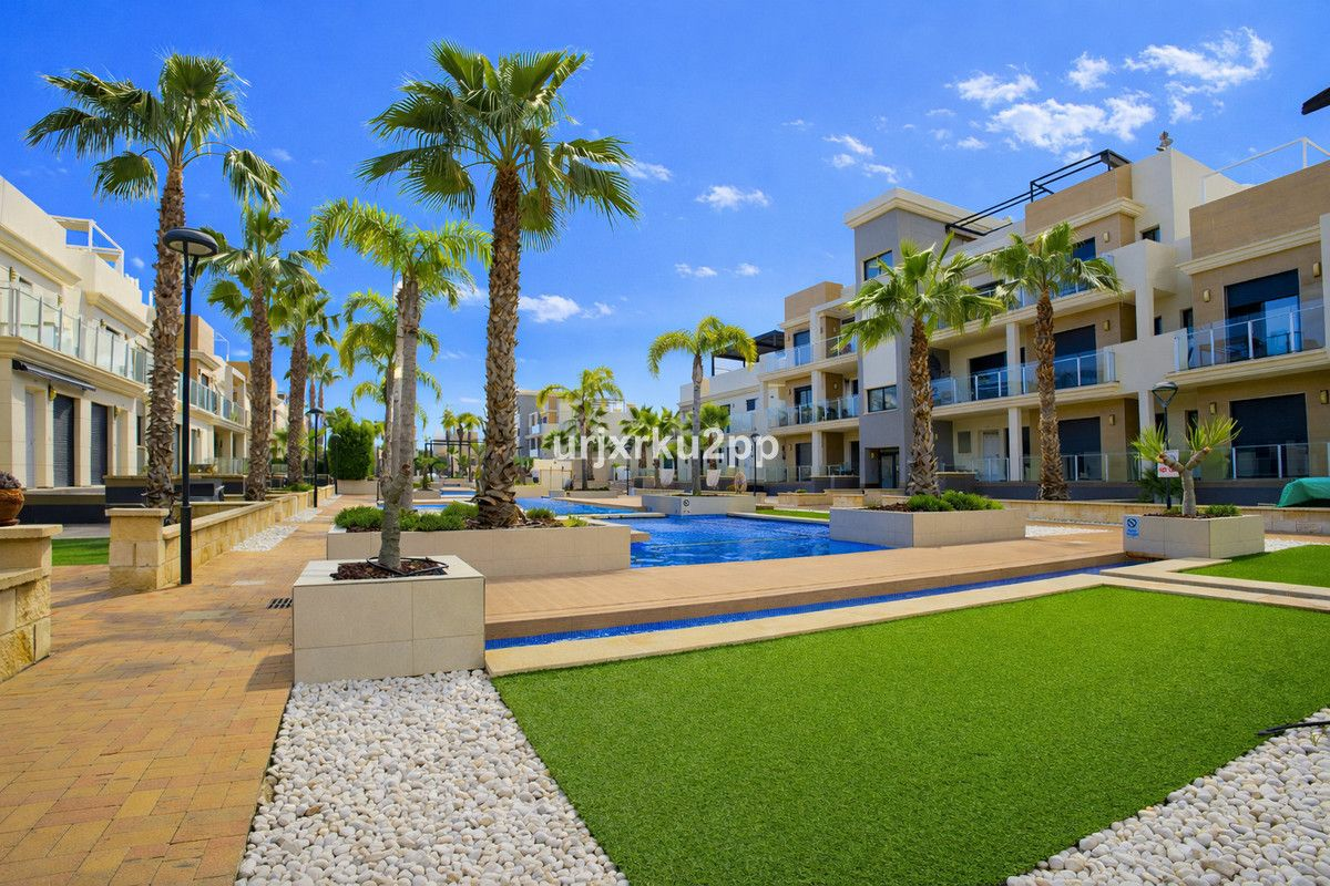 3-bedroom House In Orihuela Costa, Spain (100 M²)