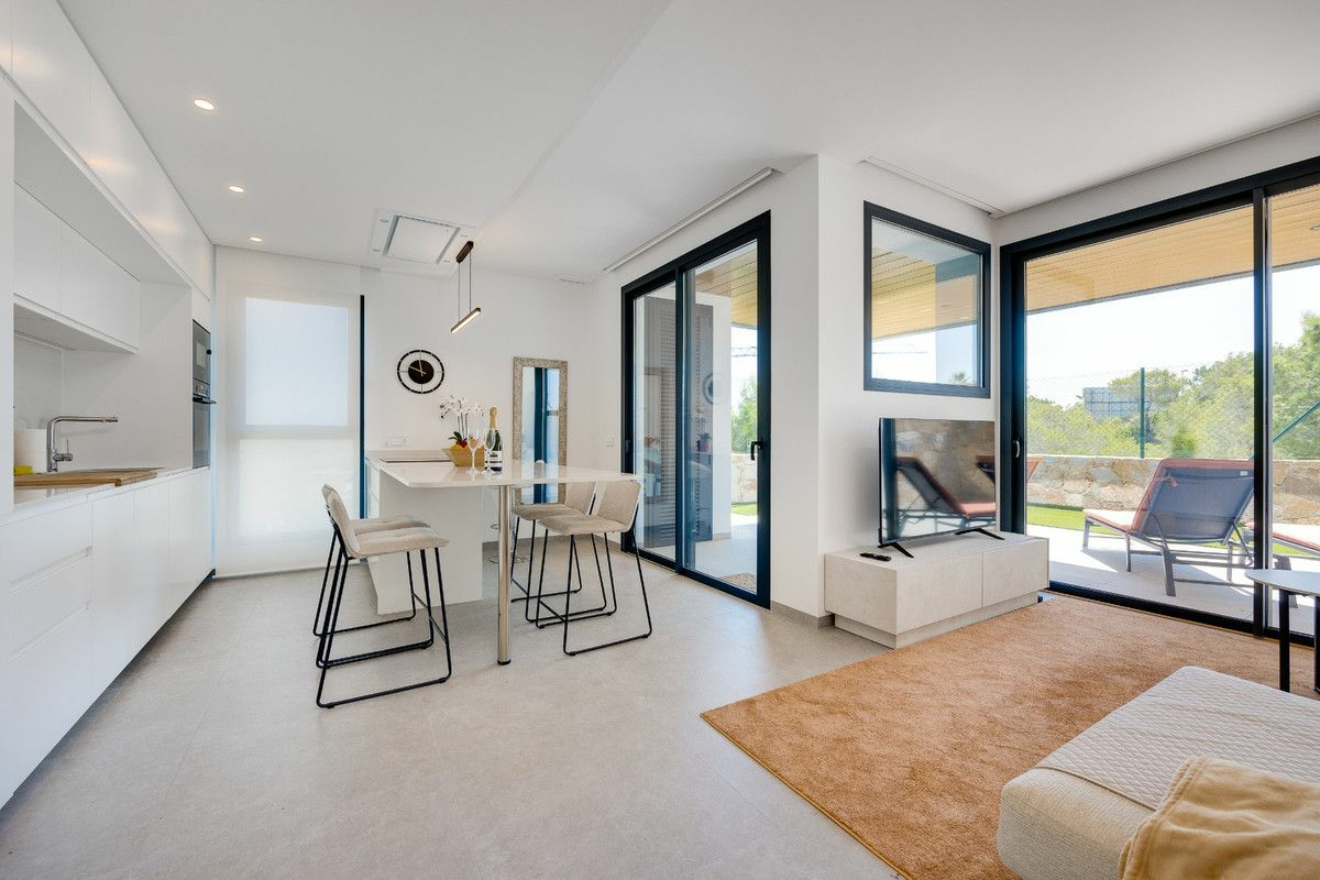 2-bedroom Apartment In Orihuela, Spain (88 M²)