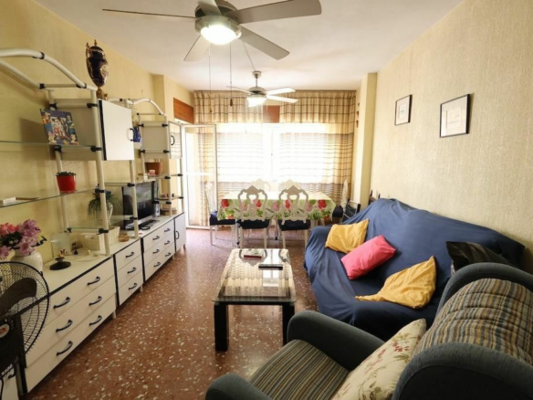 3-bedroom Apartment In Torrevieja, Spain (85 M²)
