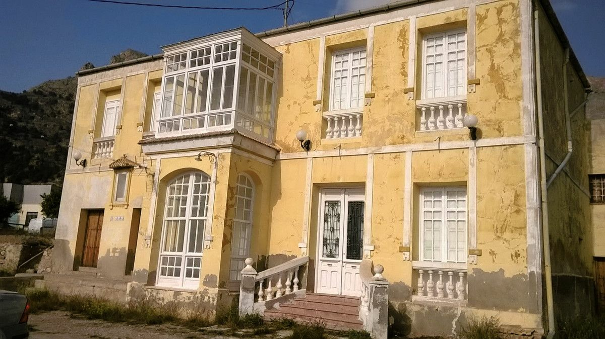 7-bedroom Country House In Orihuela, Spain (431 M²)