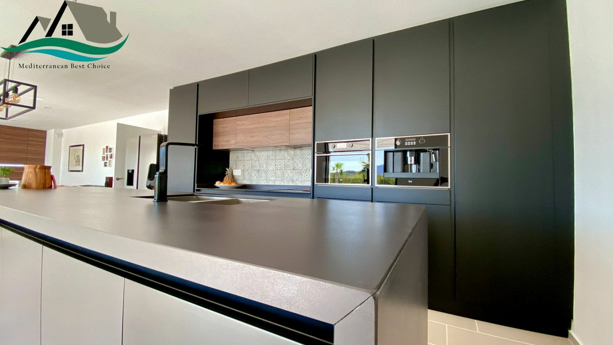 3-bedroom Villa In Hondon De Las Nieves, Spain (165 M²)