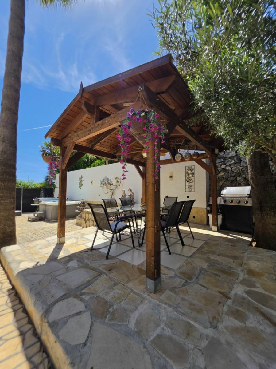 2-3-592a6b 5-bedroom Villa In Algorfa, Spain (217 M²)