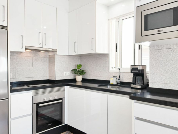 2-bedroom Apartment In Torrevieja, Spain (62 M²)