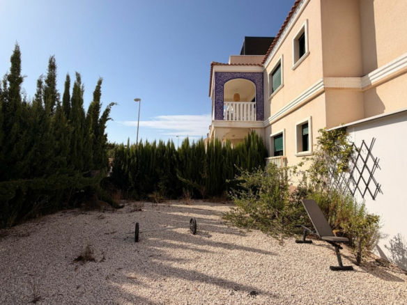 2-bedroom Apartment In Rojales, Spain (76 M²)