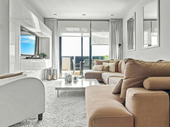3-bedroom Apartment In Orihuela Costa, Spain (109 M²)