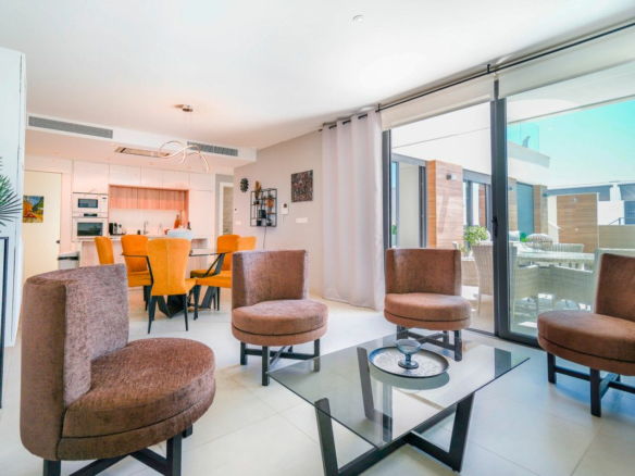 4-bedroom Villa In Benijofar, Spain (240 M²)
