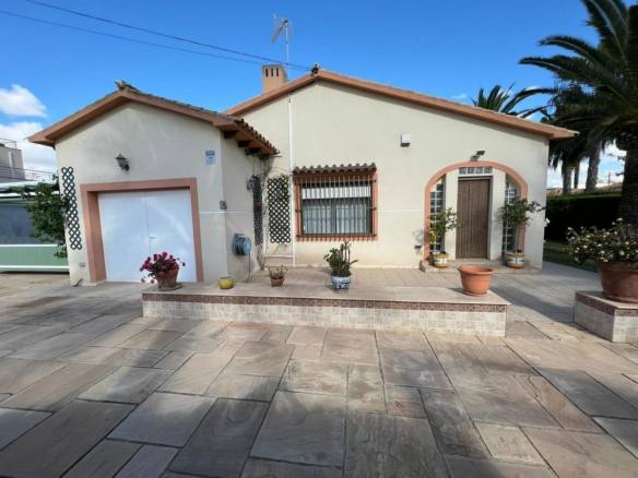 Villa In Cabo Roig