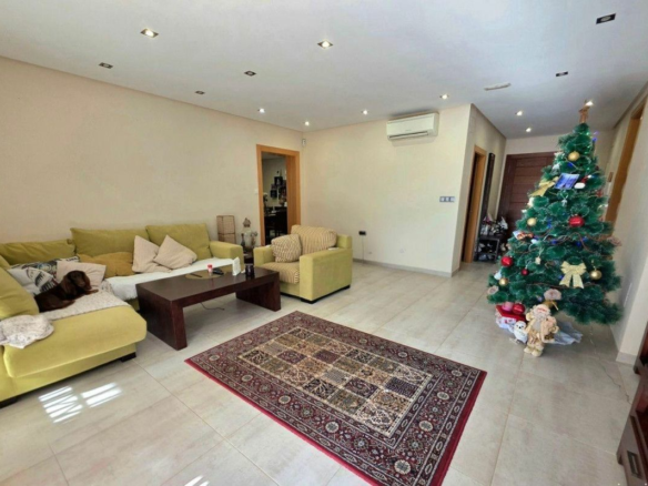 5-bedroom Villa In Orihuela Costa, Spain (265 M²)