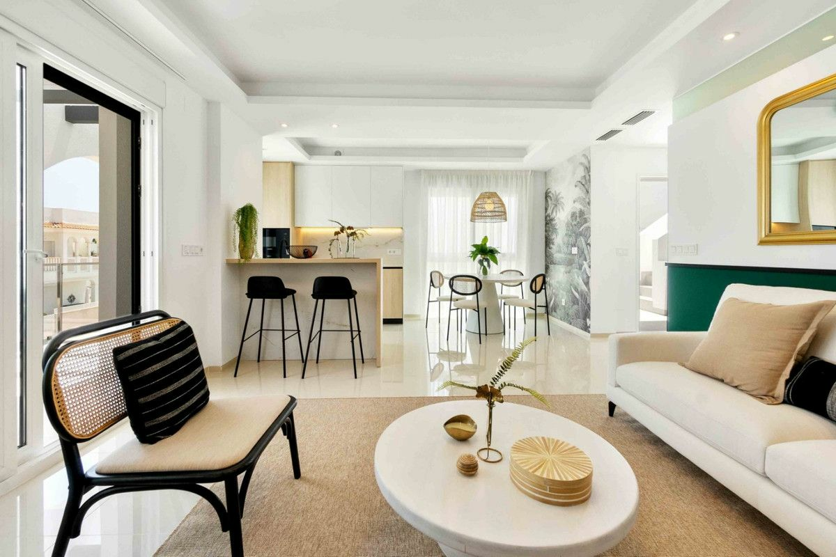 Apartment In Rojales