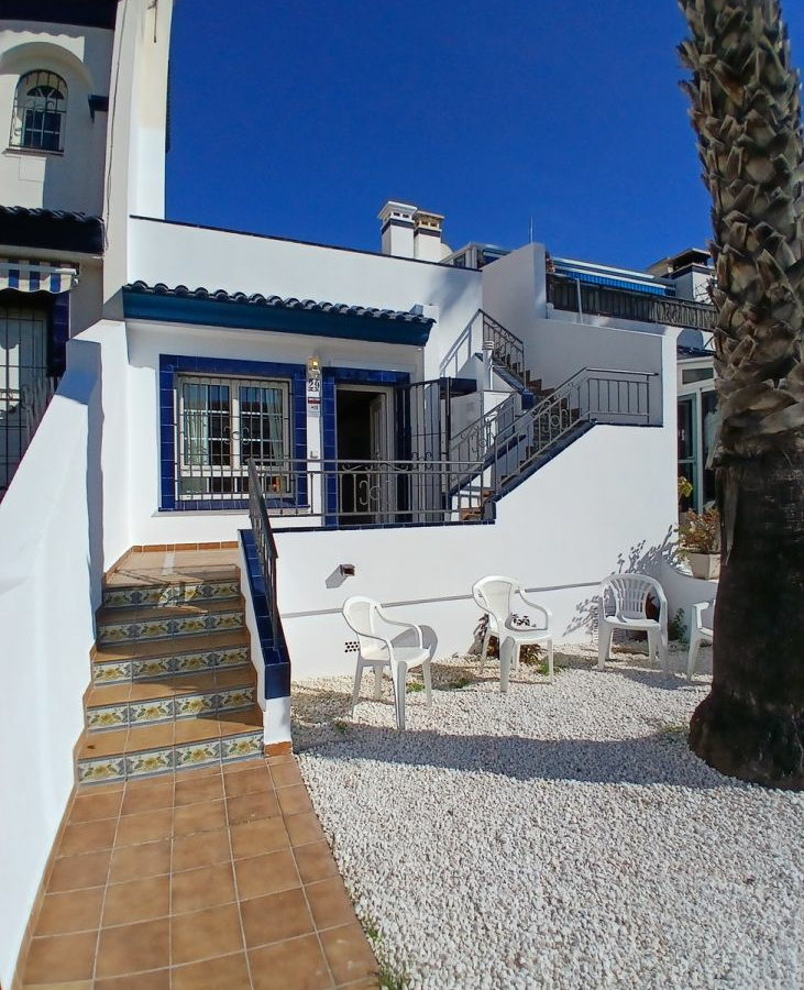 2-bedroom Villa In Orihuela Costa, Spain (65 M²)