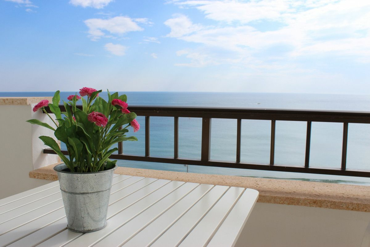 Apartment In Pilar De La Horadada