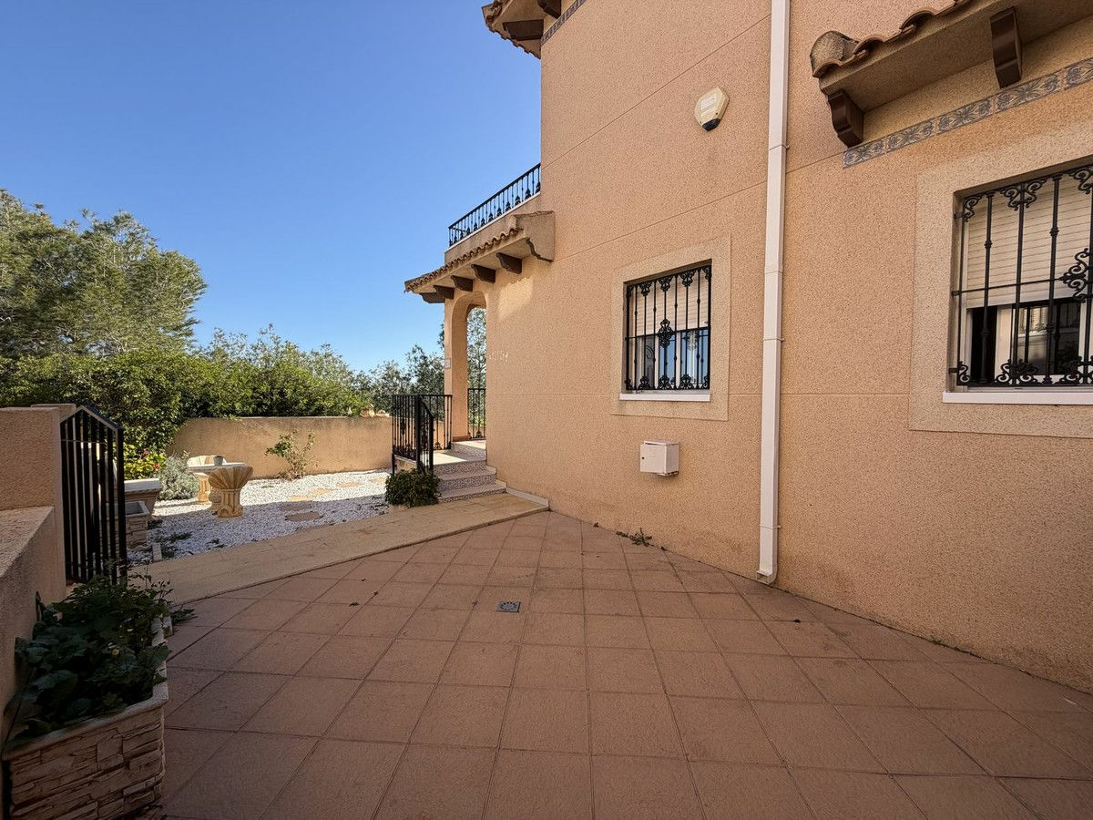 2-3-b886bd Villa In San Miguel De Salinas