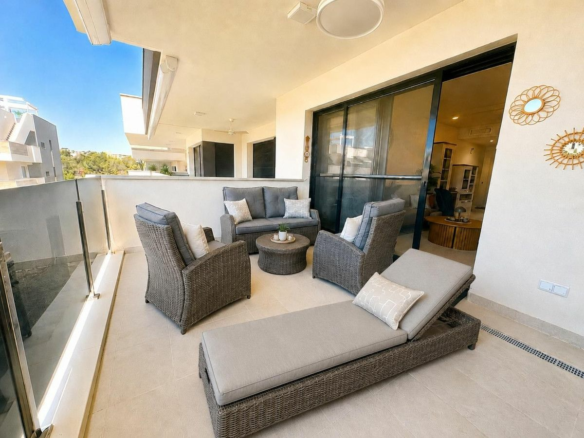 Apartment In Orihuela Costa