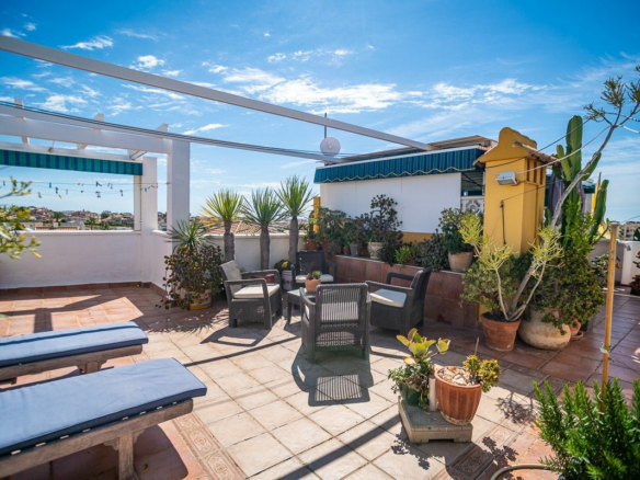 4-bedroom Apartment In Daya Nueva, Spain (110 M²)