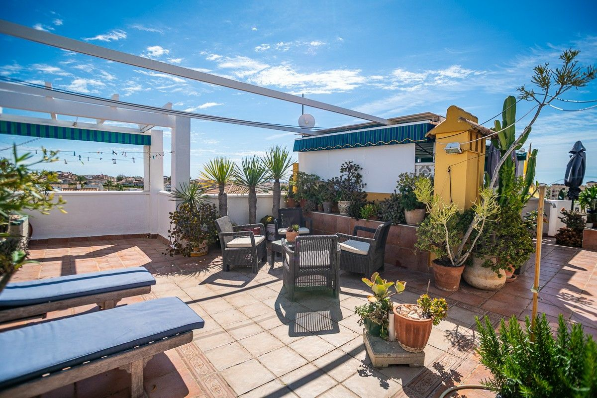 4-bedroom Apartment In Daya Nueva, Spain (110 M²)