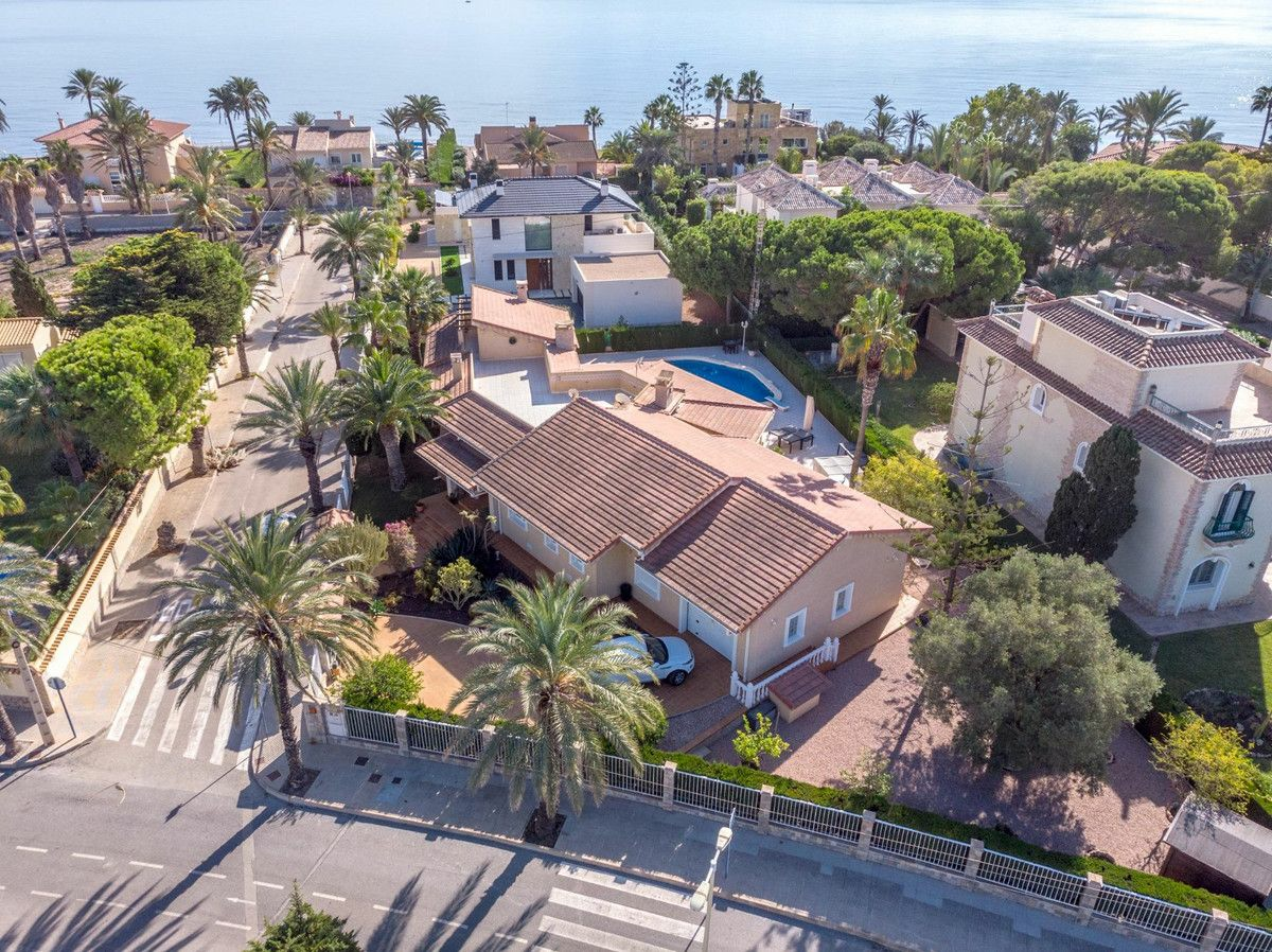 3-bedroom Villa In Cabo Roig, Spain (340 M²)