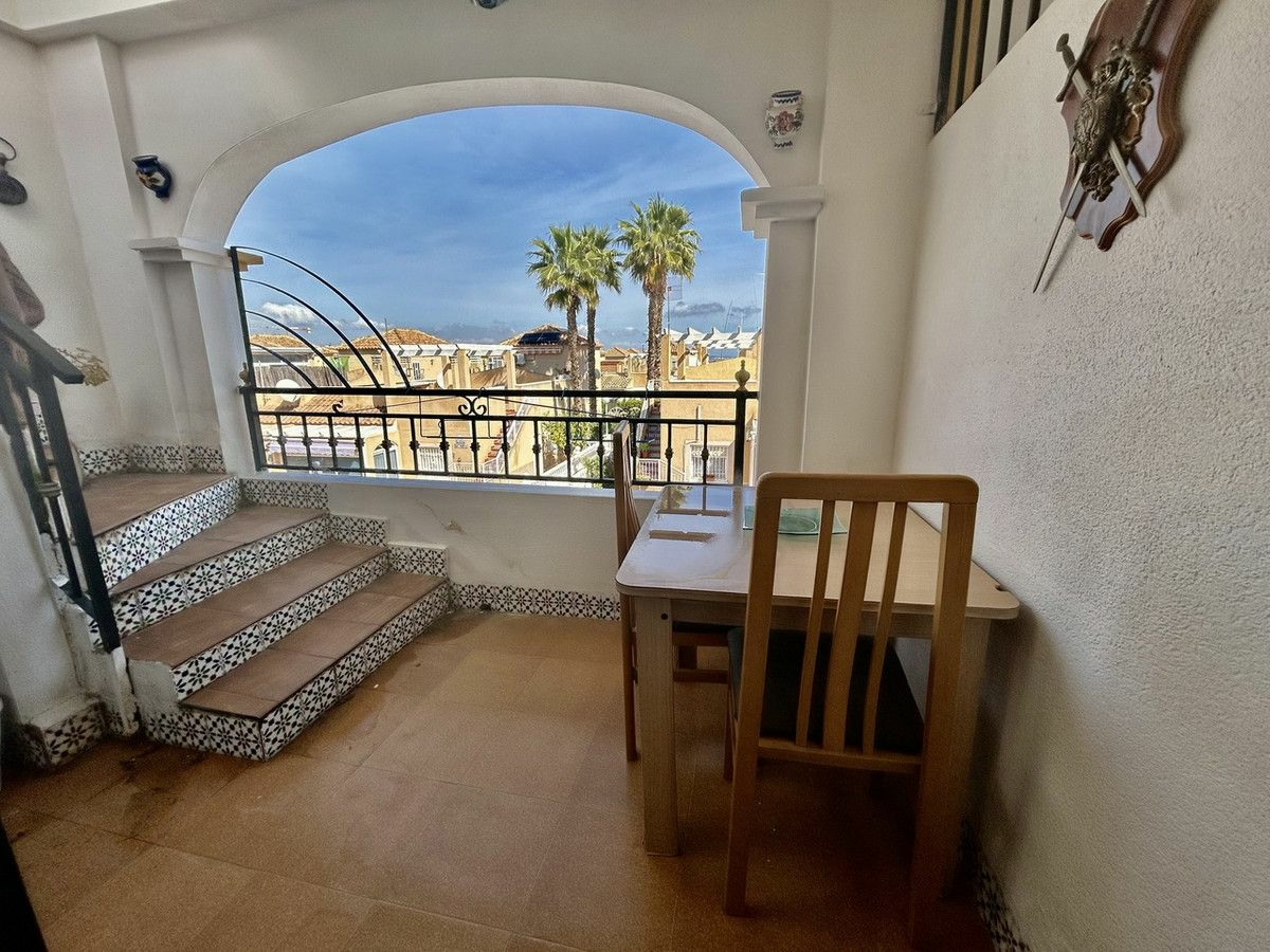 Apartment In Orihuela Costa