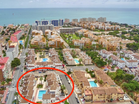 2-bedroom Apartment In Orihuela Costa, Spain (64 M²)