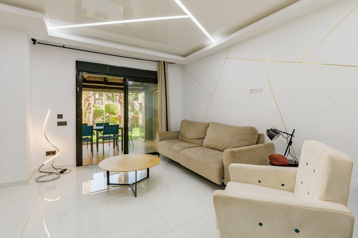 2-bedroom House In San Javier, Spain (77 M²)