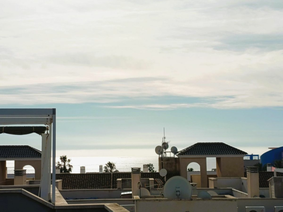 2-bedroom Apartment In Orihuela Costa, Spain (70 M²)